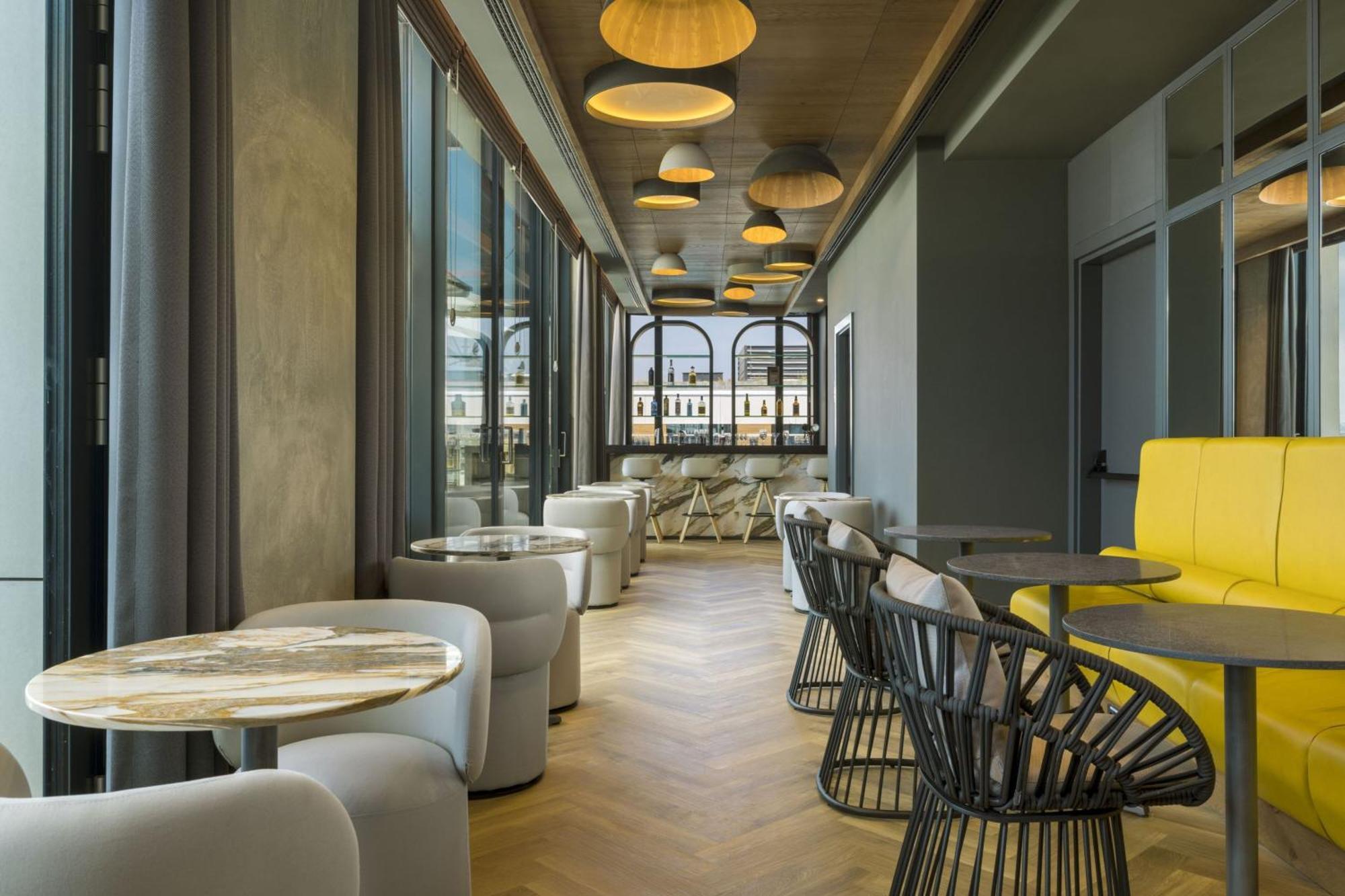 Four Points By Sheraton Budapest Danube Luaran gambar